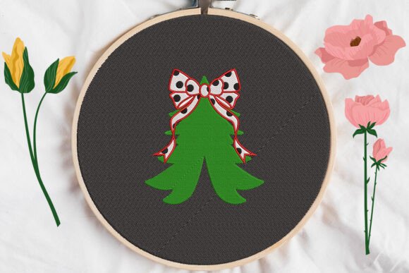 Review: Christmas Tree with Bow Embroidery Design